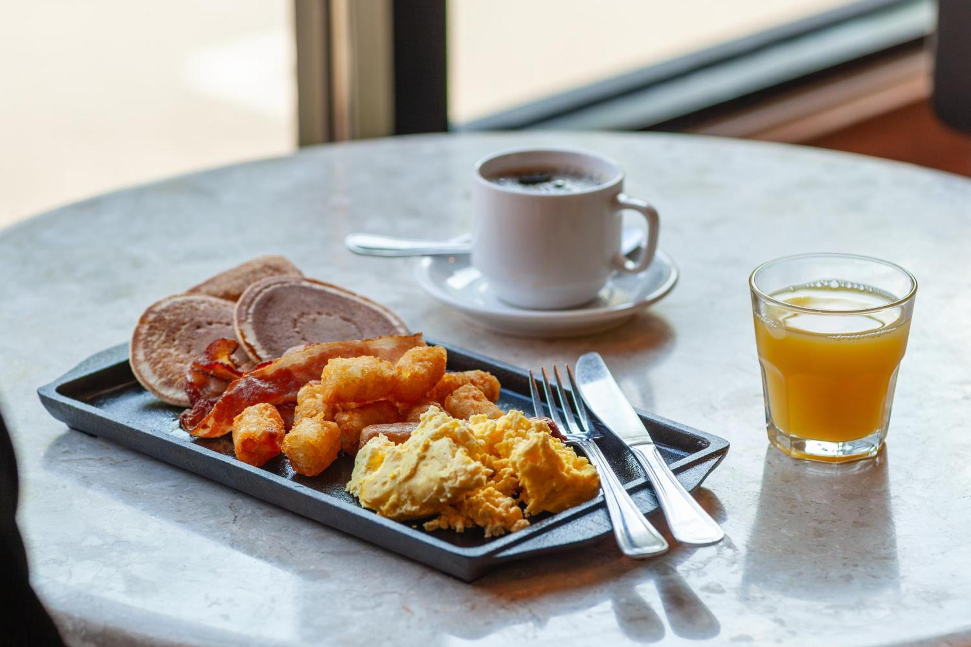 Hotels Gouverneur Trois-Rivieres Ngoại thất bức ảnh
