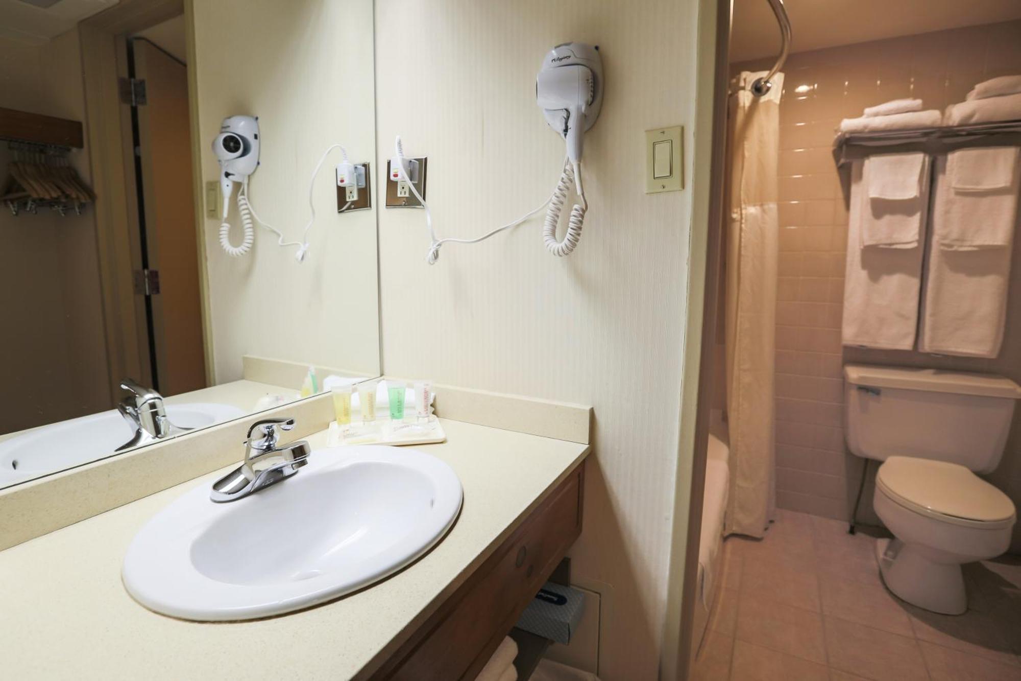 Hotels Gouverneur Trois-Rivieres Ngoại thất bức ảnh